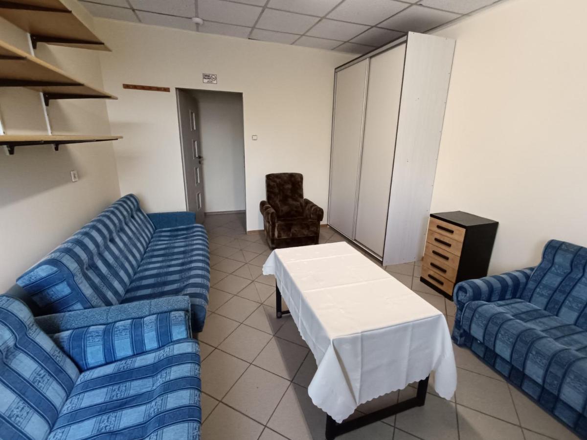 Hostel Welinek Gratis Parking Stęszew Extérieur photo
