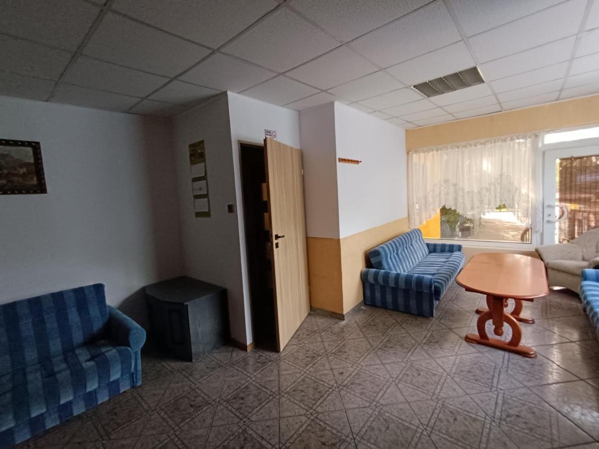 Hostel Welinek Gratis Parking Stęszew Extérieur photo